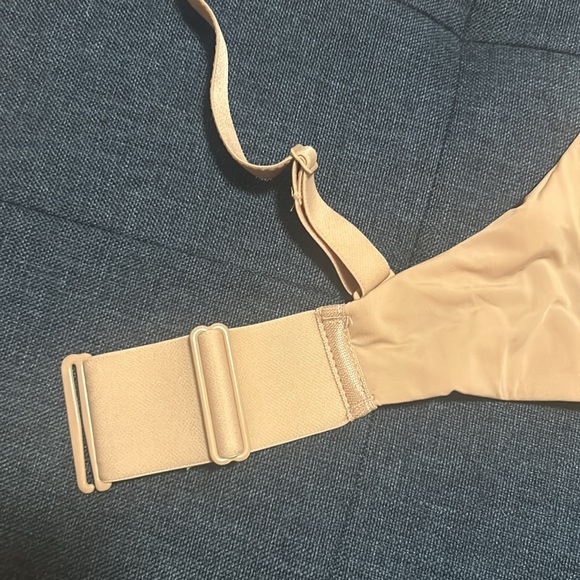 Wonderbra - Picture 2 of 7